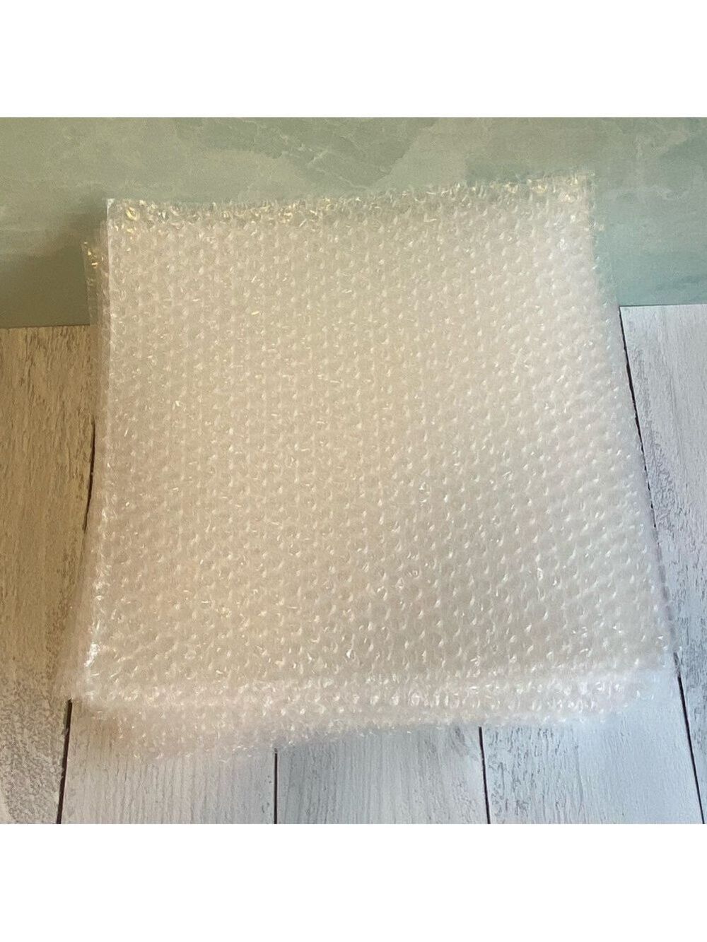 Home Office 35 12X12 Sheets of Bubble Wrap Supply - Picture 1 of 4